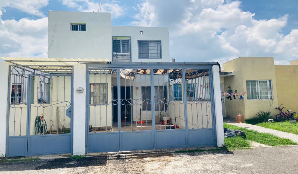 CASA EN VENTA EN FRACC. REAL DEL SOL