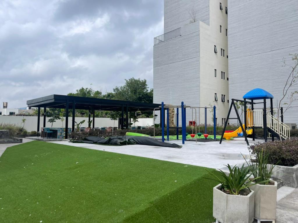 DEPARTAMENTO EN VENTA EN SOLARES LIVA